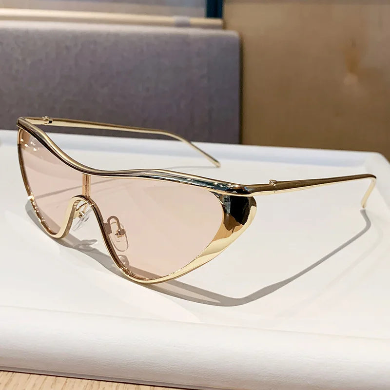 New Large Frame Cat Eye Sunglasses Women Design metal Fashion Sun Glasses Outdoor Driving Lady Eyewear UV400 Gafas De Sol