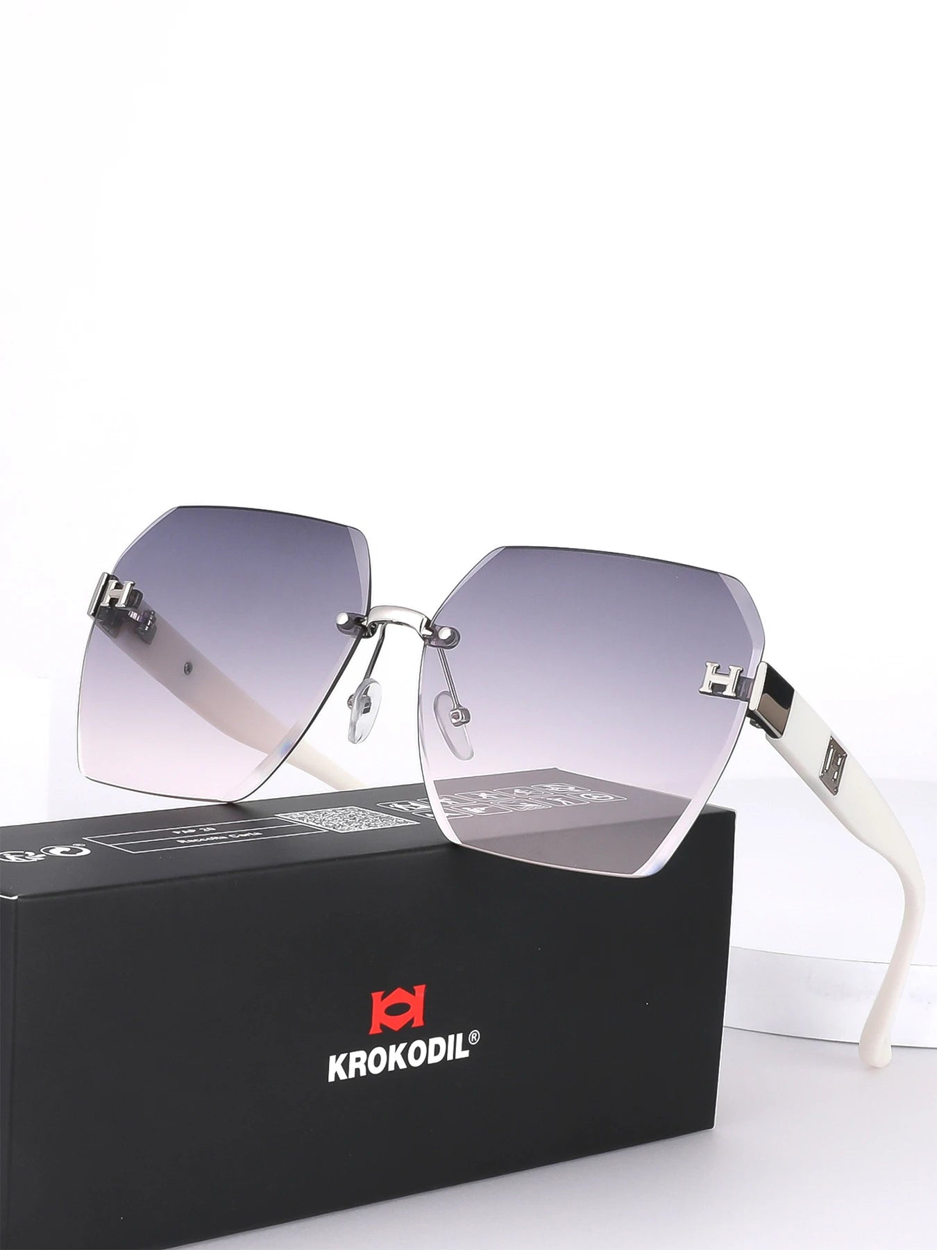 Big Frame Retro Glasses