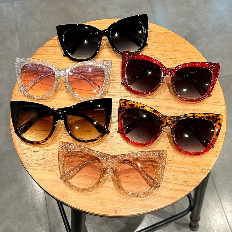 Retro Cat Eye Sunshades - Gradient Lens Specs for Women
