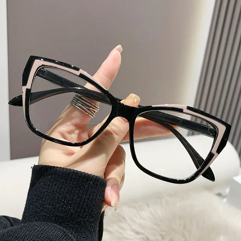 Sheek Spectacle Cat Eye Frames