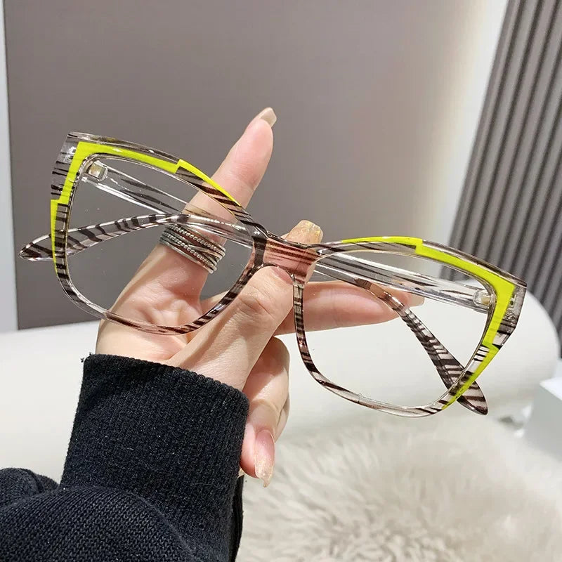 Sheek Spectacle Cat Eye Frames