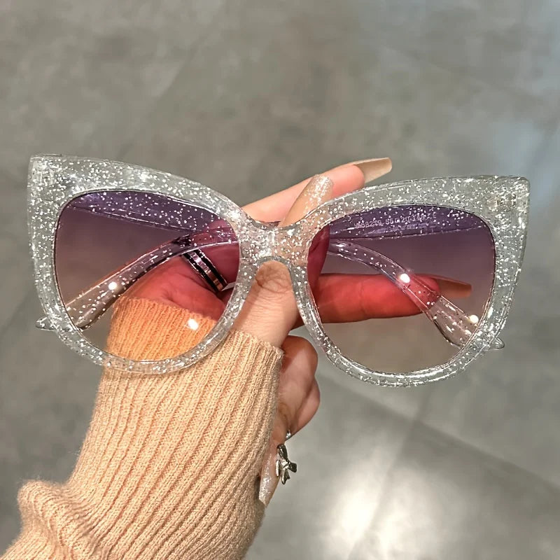 Retro Cat Eye Sunshades - Gradient Lens Specs for Women