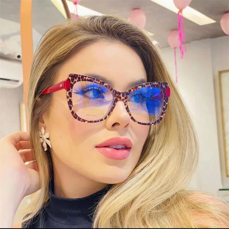 Chic Women's Cat Eye Anti-Blue Light Blockers
